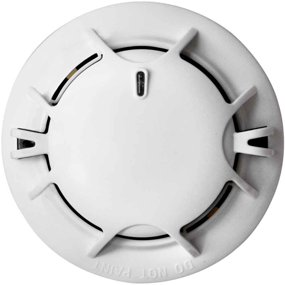 Verkabelter Brandmelder in weißer Ausführung zur Deckenmontage, Schutzart IP2X