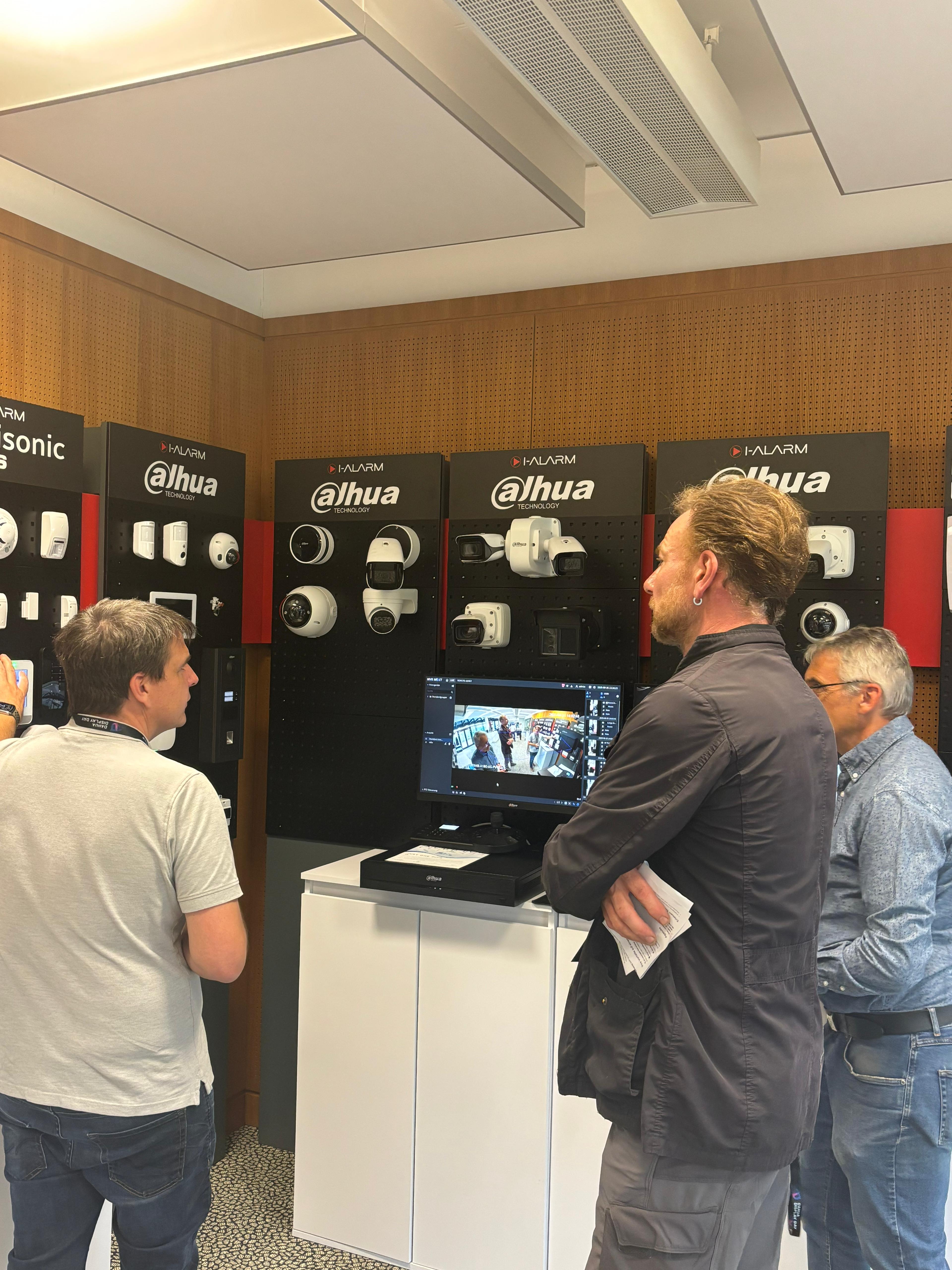 Hosen, Gürtel, Erwachsener, Mann, Person