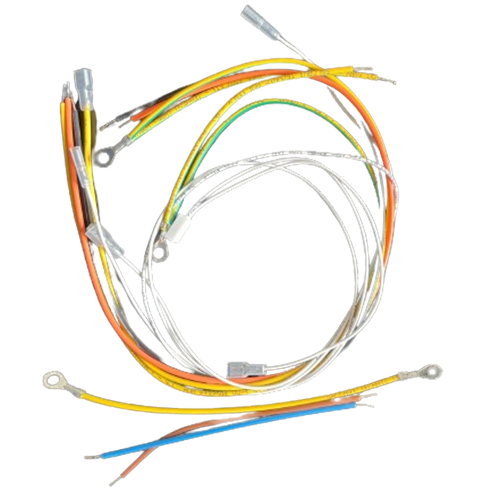 Aritech Umrüstsatz für Axon, mehrfarbiger Kabelsatz mit Aderendhülsen und Ringösen, weißer Hintergrund