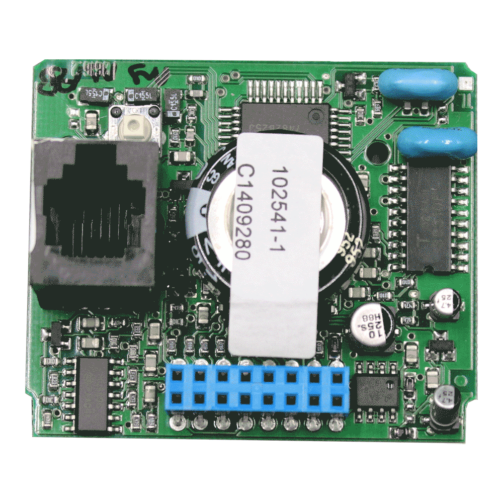 Vorderseite des Sprachmoduls für TD8804 VdS mit Ethernet-Anschluss, Steckklemmen und Elektronikbauteilen